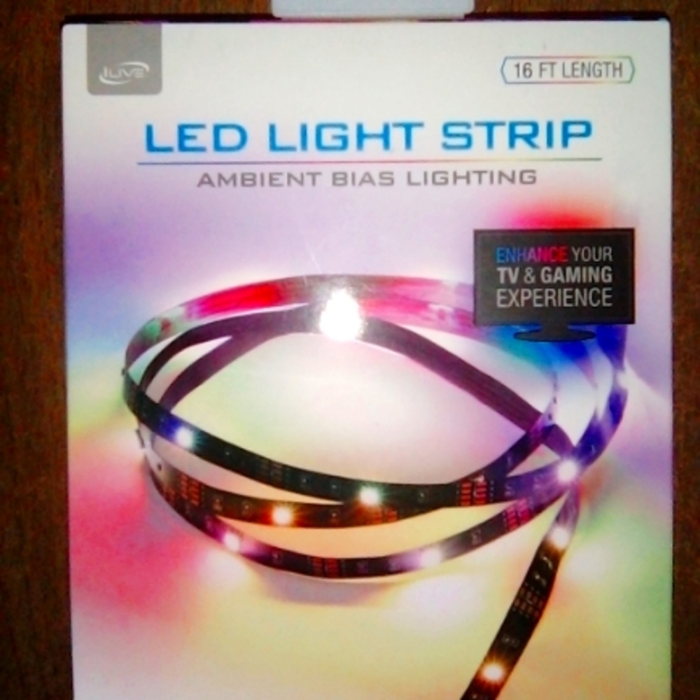 LED LIGHT STRIP 16FT WITH REMOTE